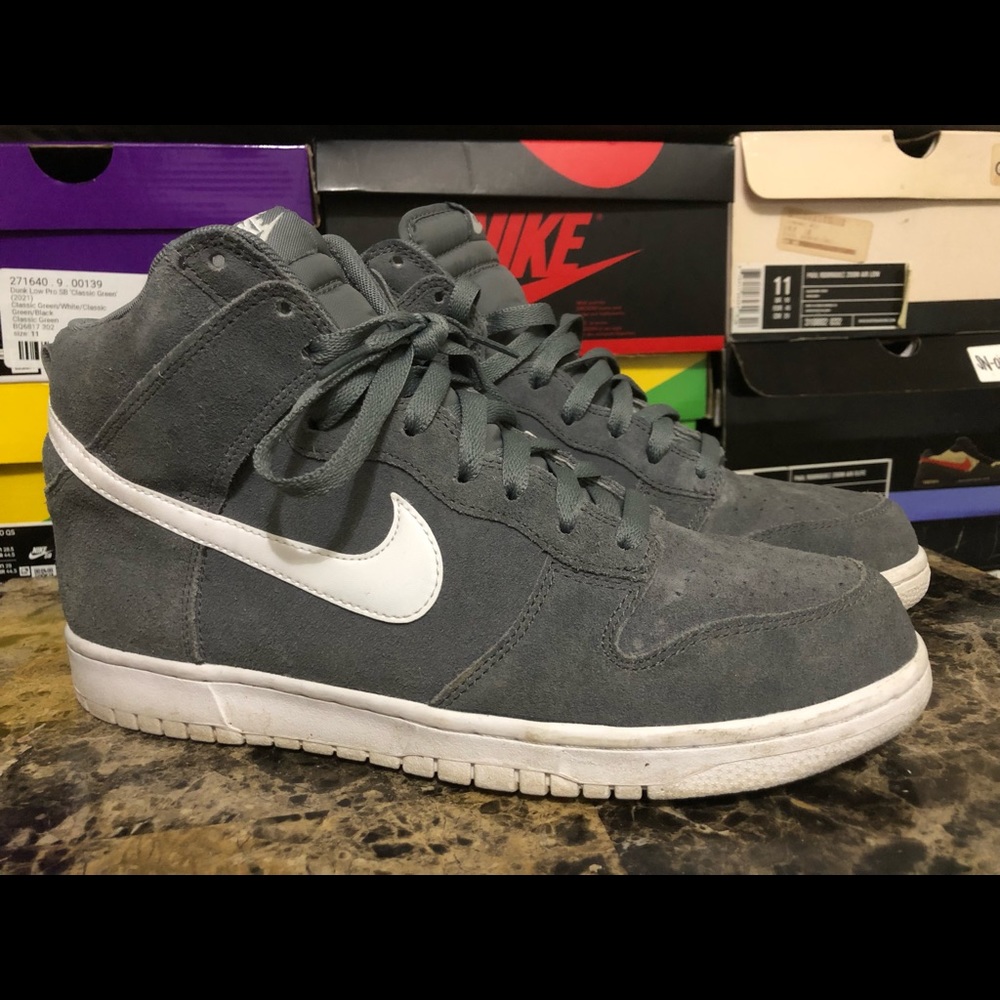 Nike Dunk High Wolf Grey Suede Size 9